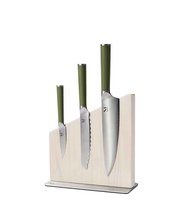 The Knives + Stand - Image 24